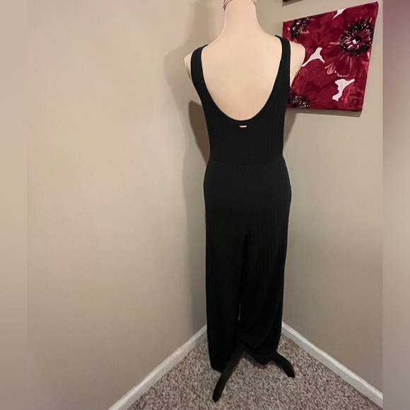 Volcom Lived In Lounge Ribbed Wide Leg Tank Romper, size Small - Picture 6 of 13